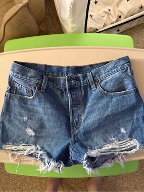 Levi’s denim shorts
